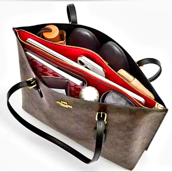 COACH 🥳HOST PICK🥳Mollie Tote Bag In Signature Canvas With Country Floral Print - Picture 4 of 8